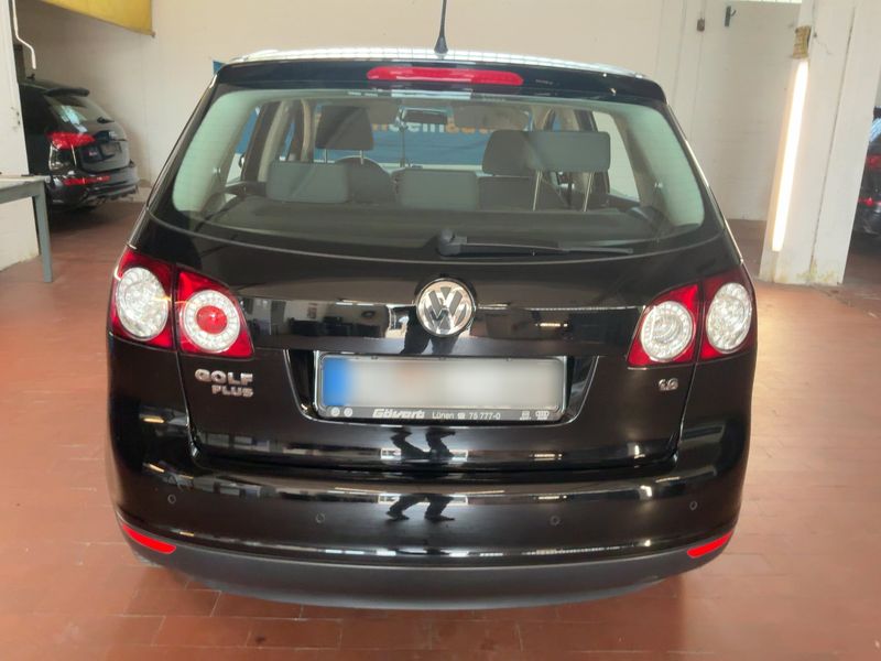 Volkswagen Golf V Plus 1.6 Tour — zdjęcie 5