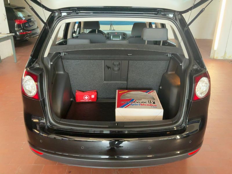 Volkswagen Golf V Plus 1.6 Tour — zdjęcie 10