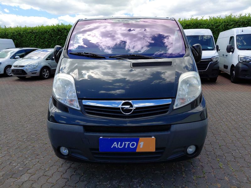 Opel Vivaro 2.5 CDTI Tour Cosmo — zdjęcie 7