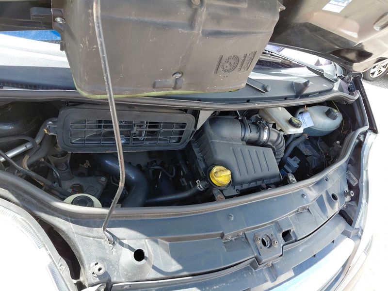 Opel Vivaro 2.5 CDTI Tour Cosmo — zdjęcie 8