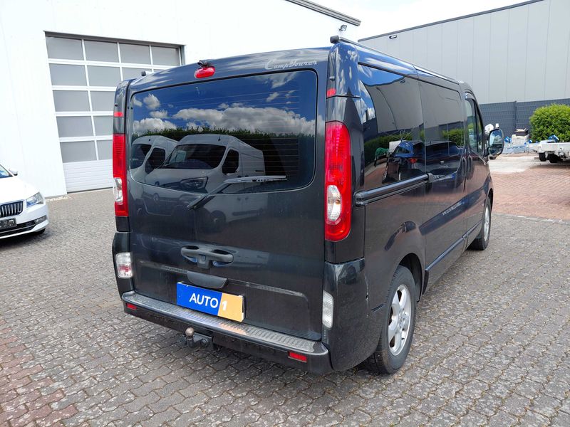 Opel Vivaro 2.5 CDTI Tour Cosmo — zdjęcie 5