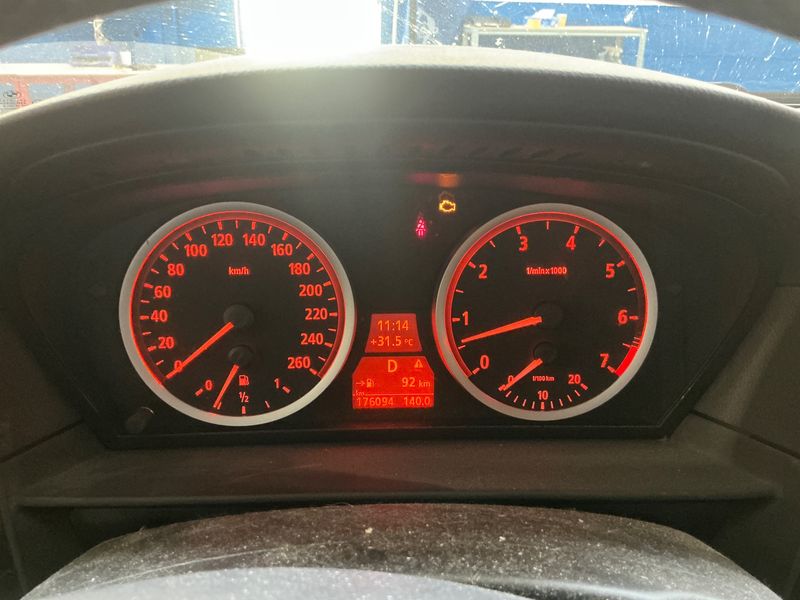 BMW 5er 525i — zdjęcie 4