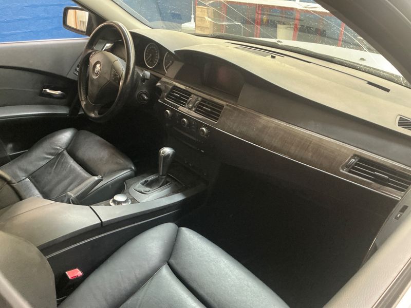 BMW 5er 525i — zdjęcie 3