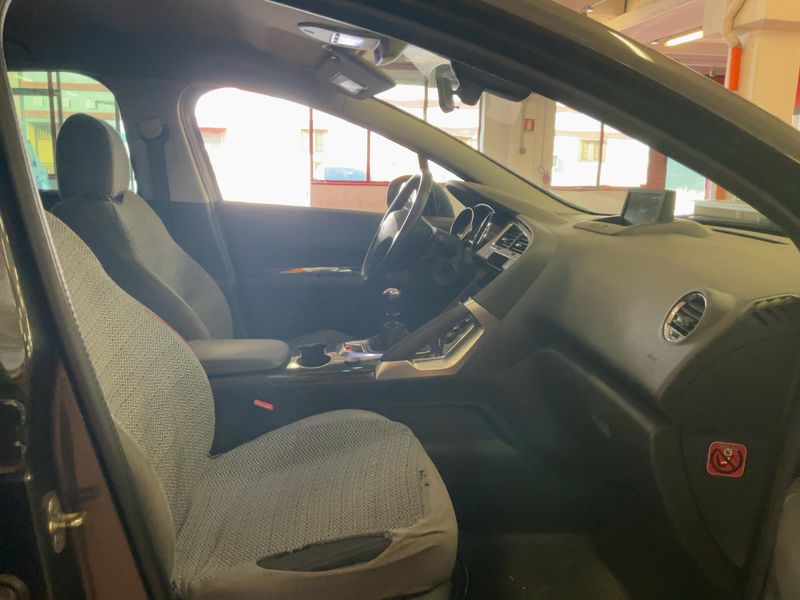 Peugeot 3008 1.6 Blue-HDi Business-Line — zdjęcie 11