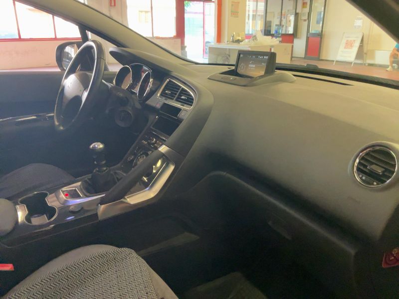 Peugeot 3008 1.6 Blue-HDi Business-Line — zdjęcie 12