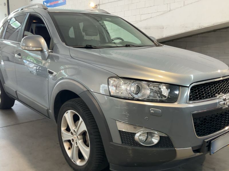 Chevrolet Captiva 2.2 Diesel D LTZ 4WD — zdjęcie 8