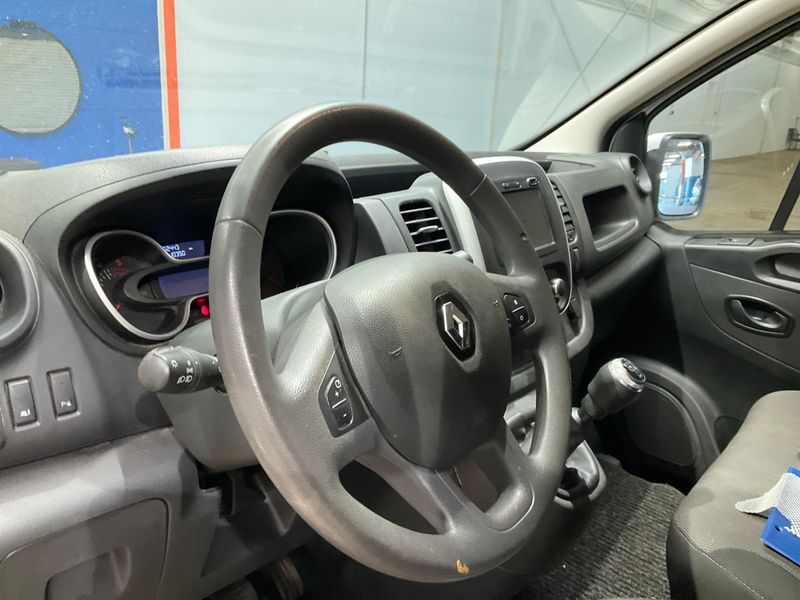 Renault Trafic 1.6 dCi Energy L1H2 2,9t Komfort 2021 – снимка 31
