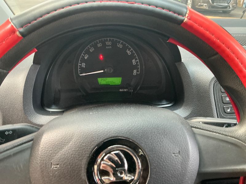 Skoda Citigo 1.0 MPI Cool Edition — zdjęcie 4
