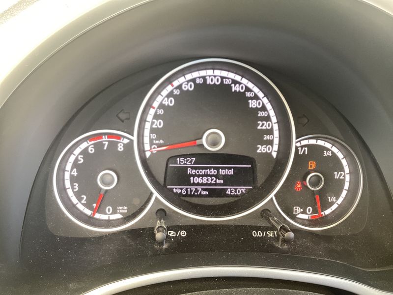 Volkswagen Beetle 1.2 TSI Design — zdjęcie 13