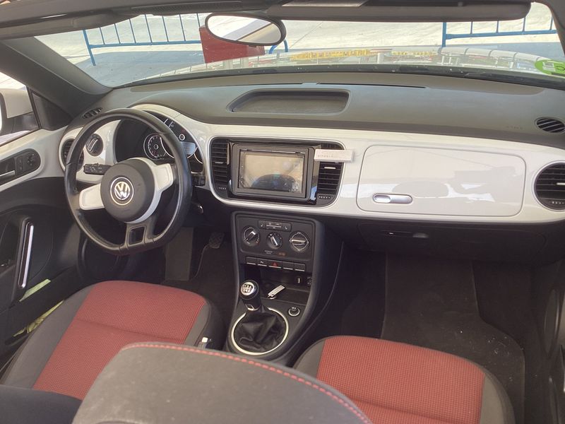 Volkswagen Beetle 1.2 TSI Design — zdjęcie 12