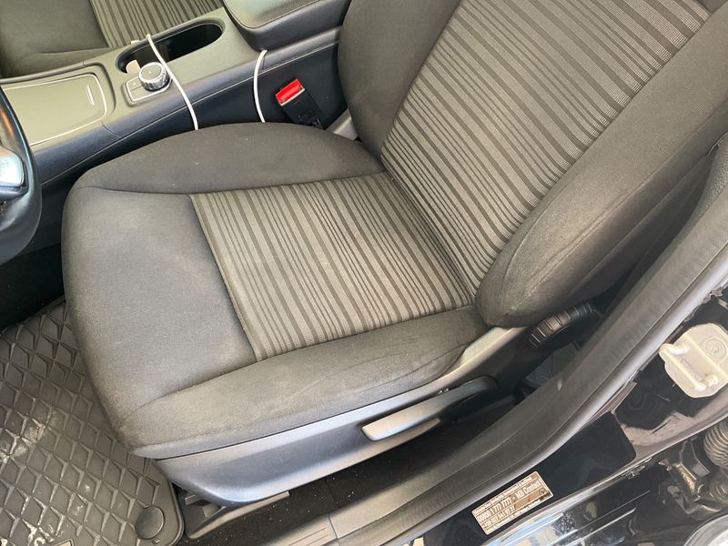 Mercedes-Benz A-Klasse A 180 CDI BlueEfficiency Executive 2016 – снимка 27