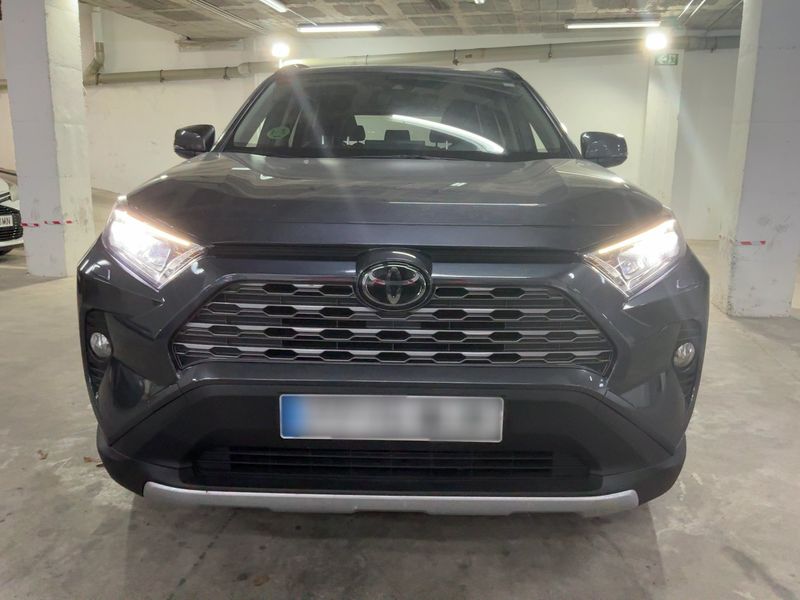 Toyota RAV 4 2.0 Executive — zdjęcie 9