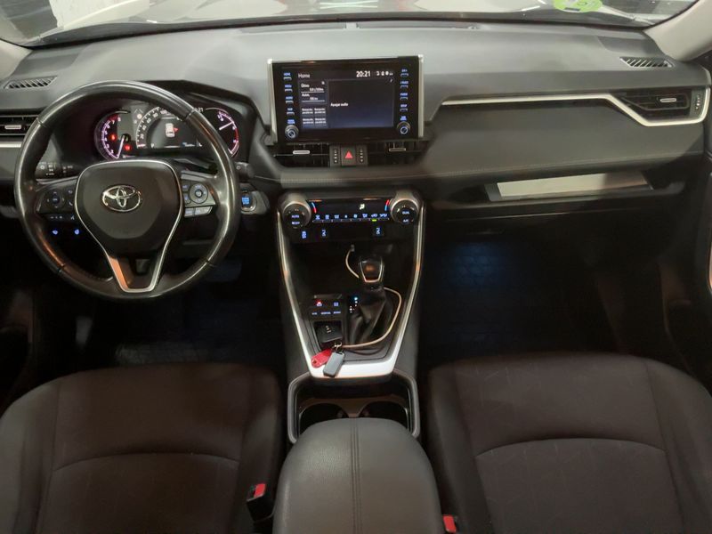 Toyota RAV 4 2.0 Executive — zdjęcie 12