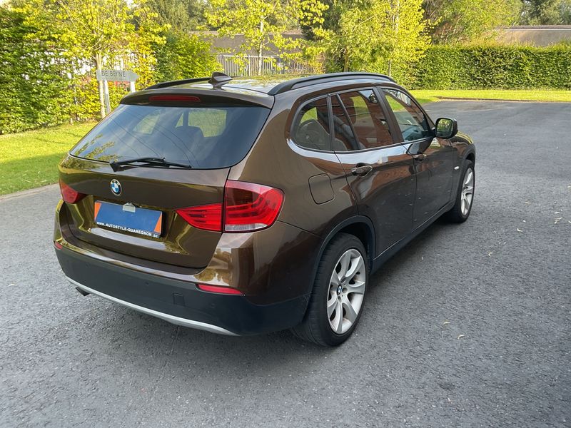 BMW X1 xDrive 18d — zdjęcie 2