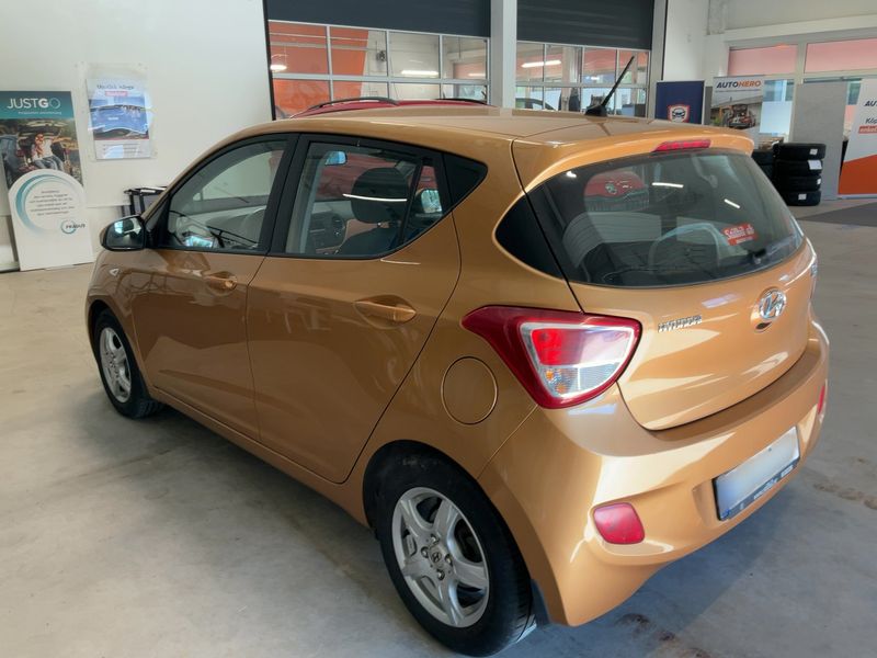 Hyundai i10 1.0 Classic — zdjęcie 3
