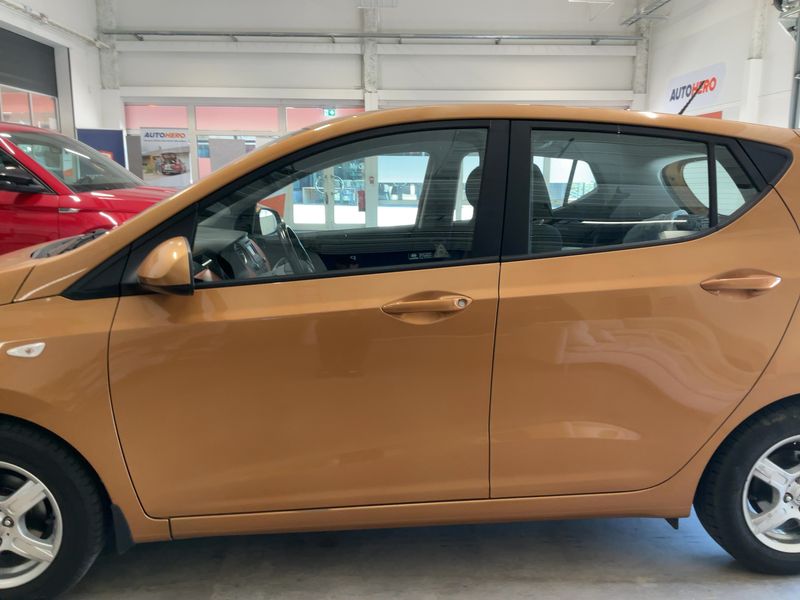 Hyundai i10 1.0 Classic — zdjęcie 4