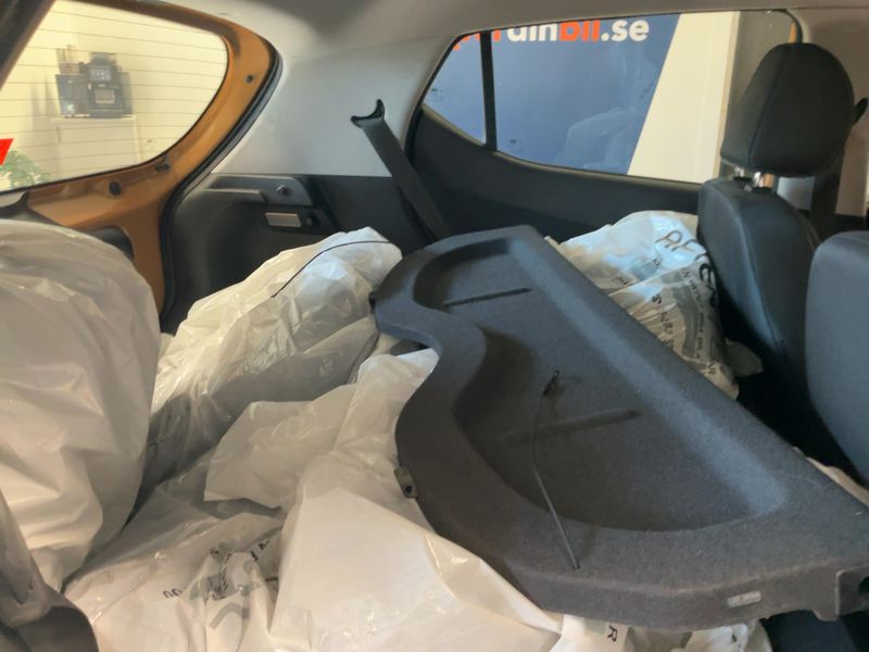 Hyundai i10 1.0 Classic — zdjęcie 14