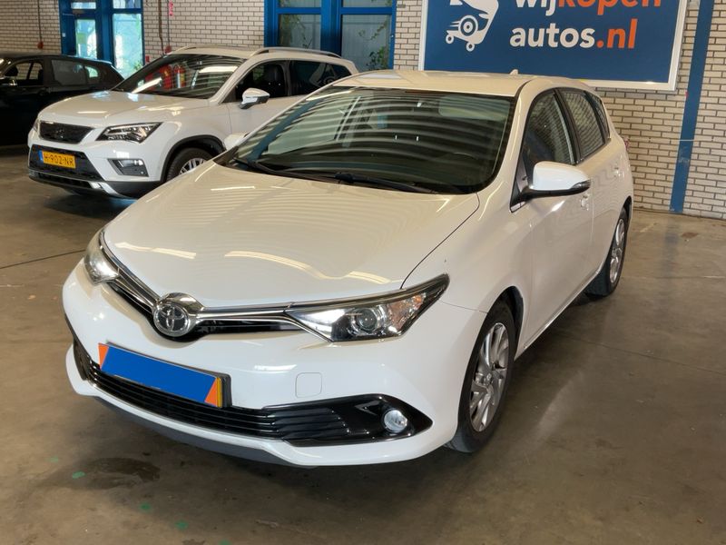 Auris 1.2 Turbo Design Edition