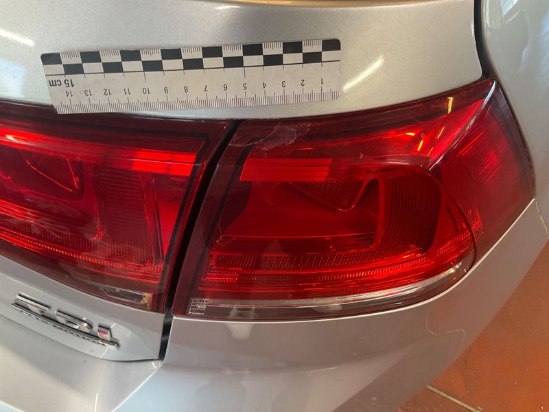 Volkswagen Golf VII 1.6 TDI Comfortline BlueMotion Tech 2013 – снимка 47