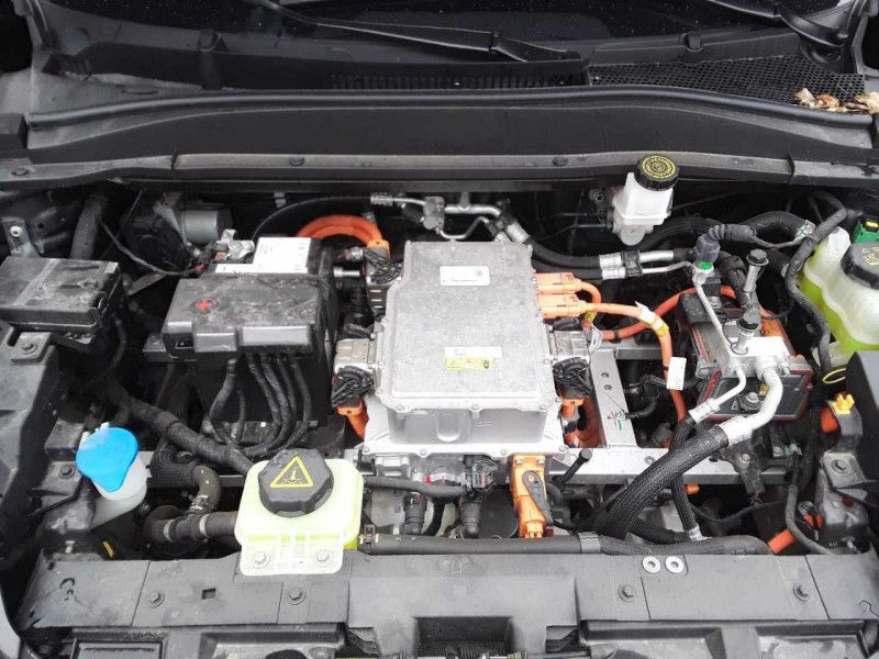 ORA Funky Cat electric drive 126 kW 300