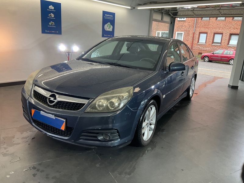Opel Vectra 1.8 GTS / Sport