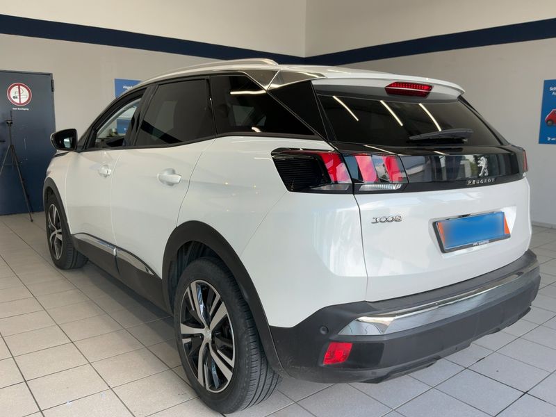 Peugeot 3008 1.5 Blue-HDi Allure — zdjęcie 3