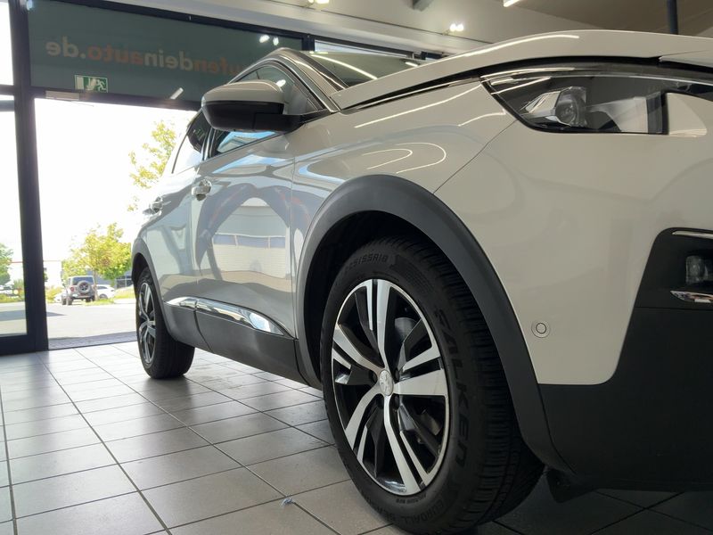 Peugeot 3008 1.5 Blue-HDi Allure — zdjęcie 8