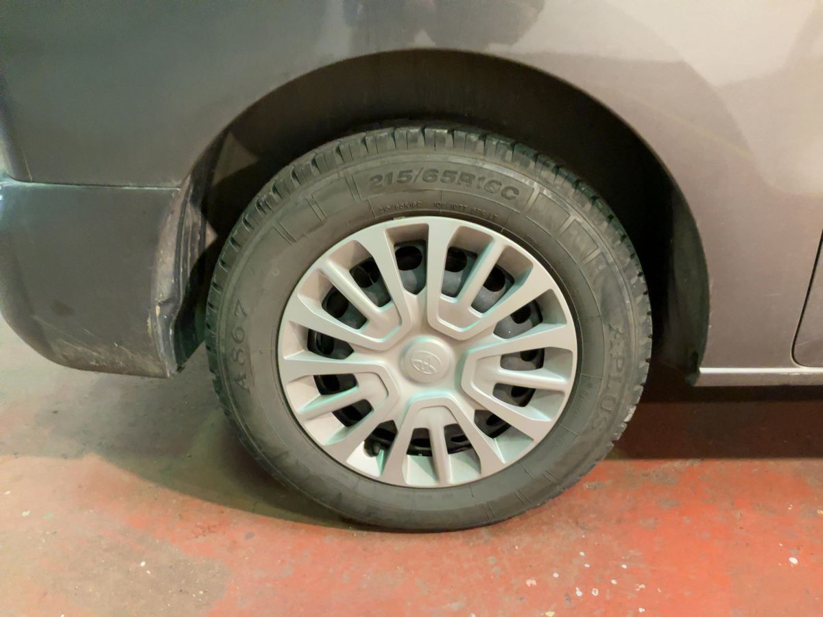 Toyota ProAce 2016 — photo 10
