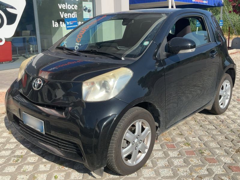 Toyota iQ 1.0 VVT-i