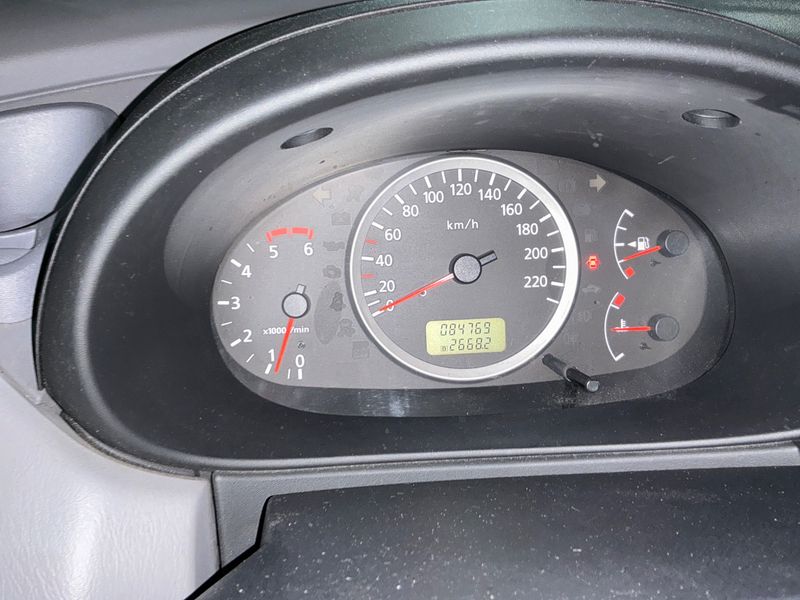 Nissan Almera Tino 2.2 dCi Acenta — zdjęcie 4