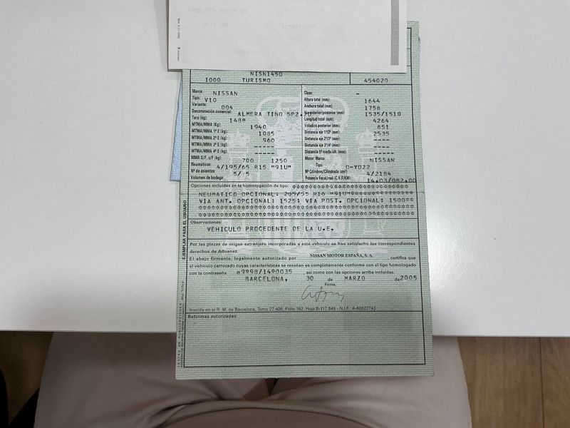 Nissan Almera Tino 2.2 dCi Acenta — zdjęcie 6