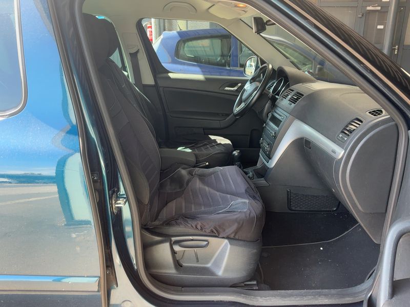 Skoda Yeti 2.0 TDI Edition 2015 – снимка 16