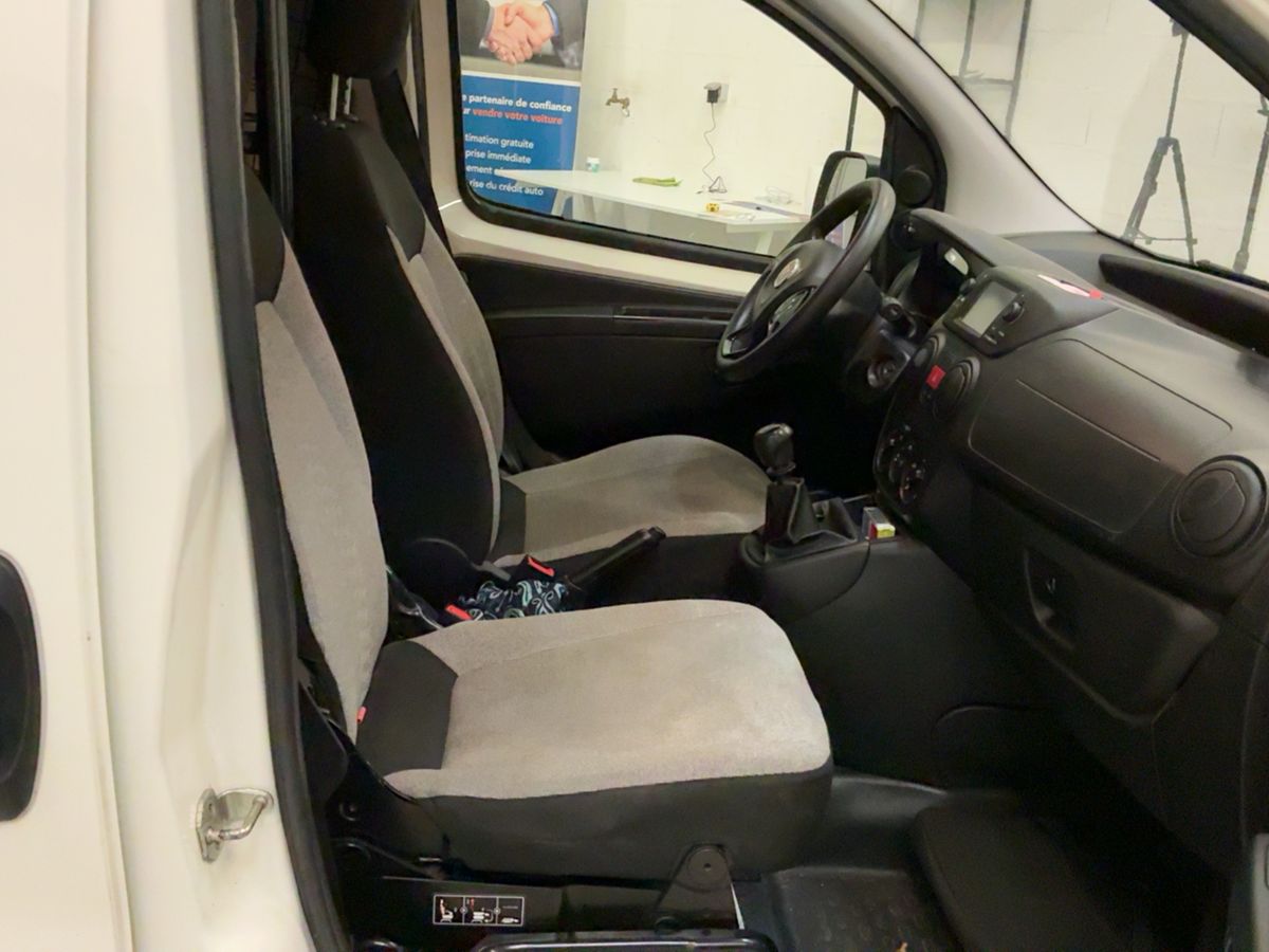 Fiat Fiorino 2019 — photo 17