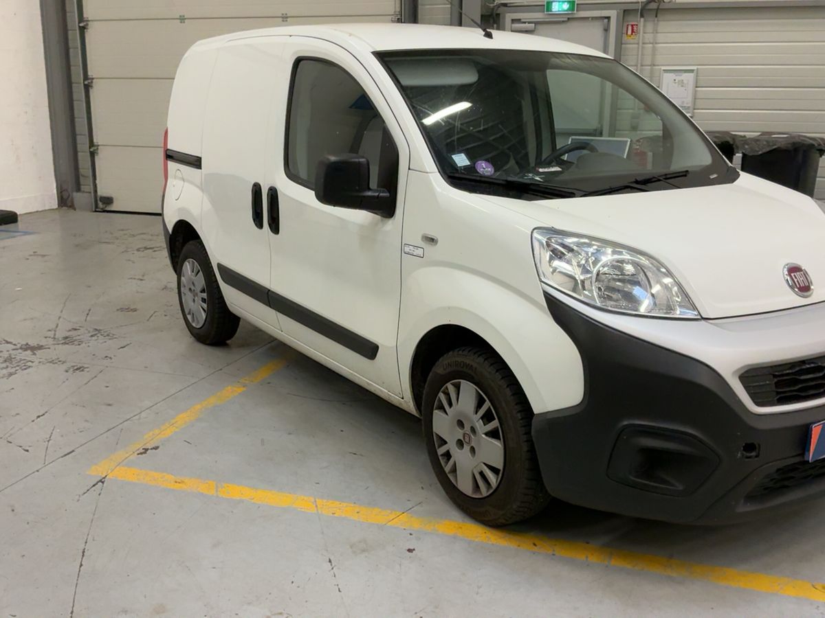 Fiat Fiorino 2019 — photo 13