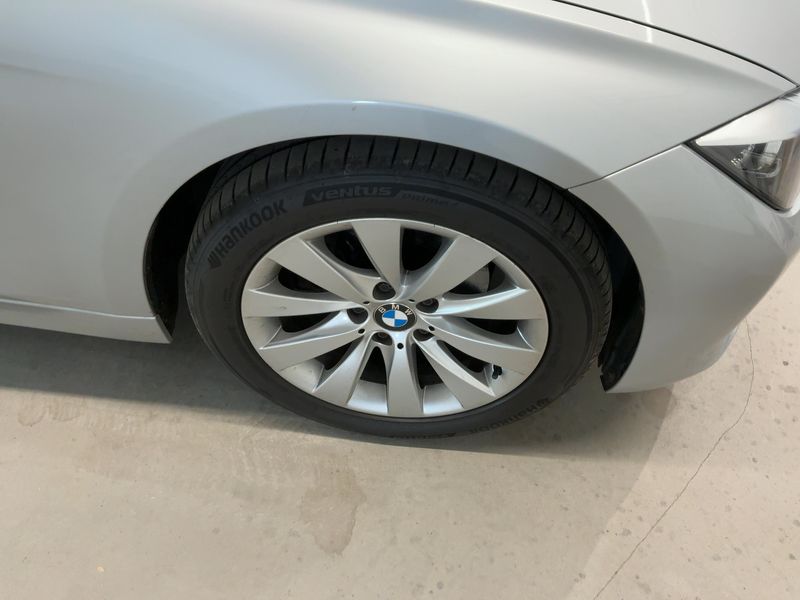BMW 3er 316i 2012 – снимка 11