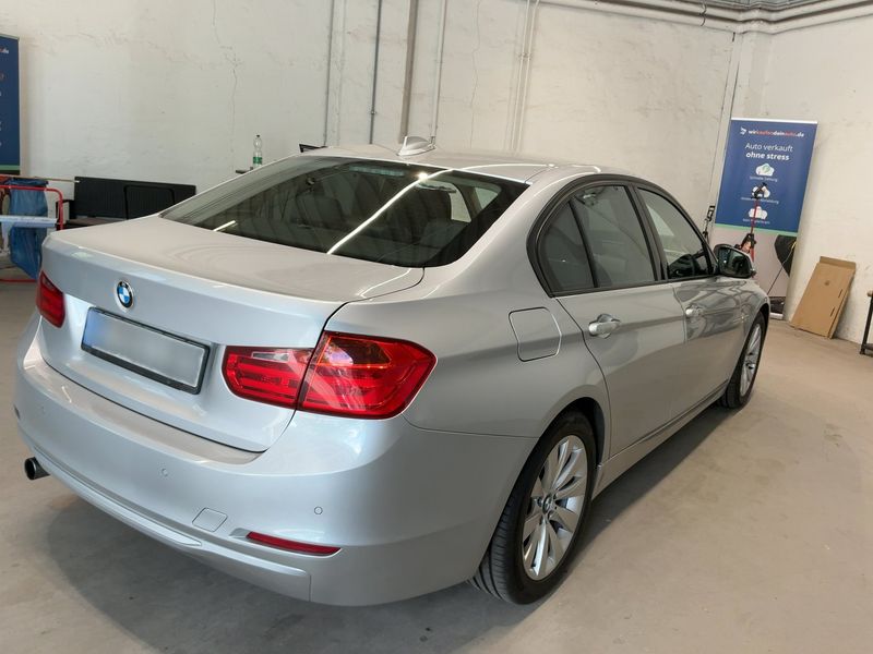 BMW 3er 316i 2012 – снимка 8