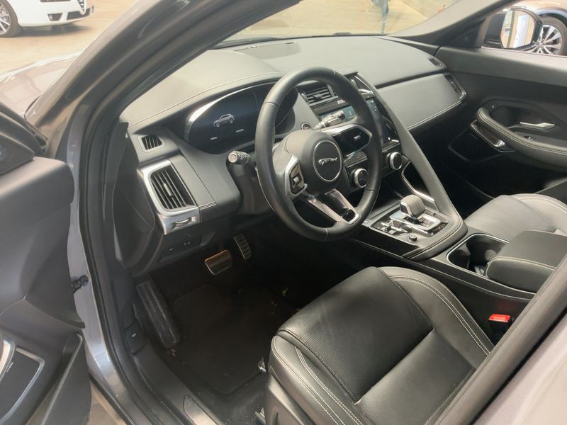 Jaguar E-Pace P160 Mild-Hybrid R-Dynamic SE — zdjęcie 12