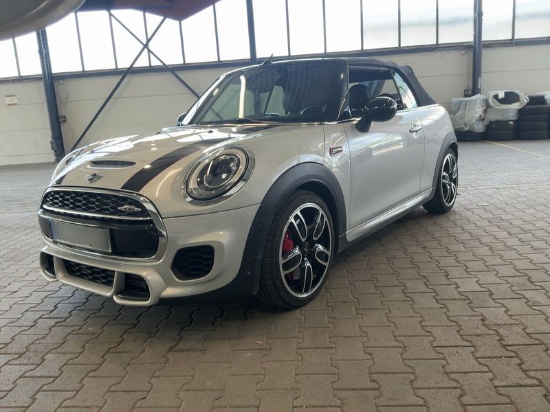 MINI Cabrio