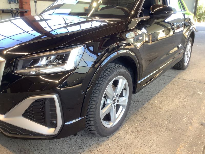 Audi Q2 35 TFSI S line — zdjęcie 2