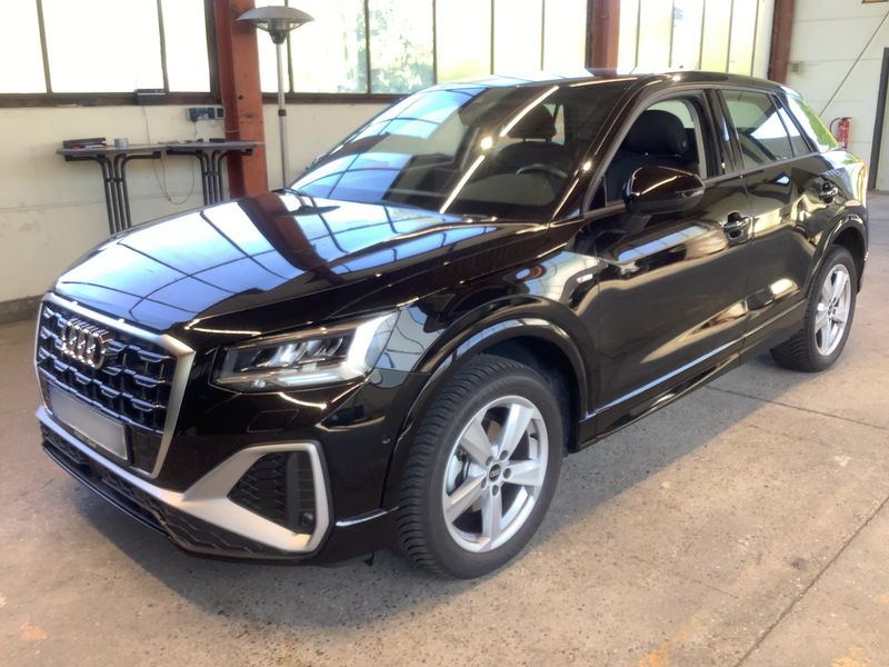 Audi Q2 35 TFSI S line