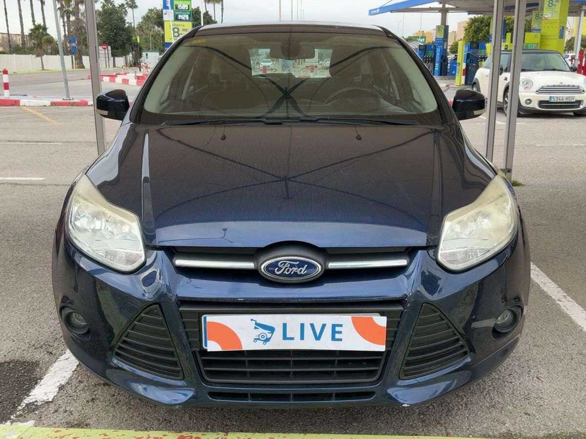 Ford Focus 2012 — photo 15