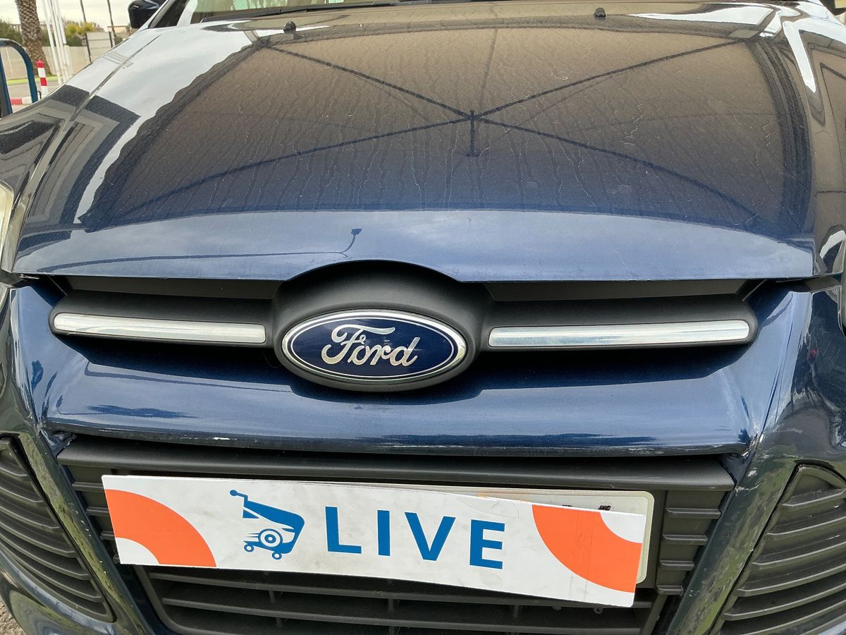 Ford Focus 2012 — photo 48