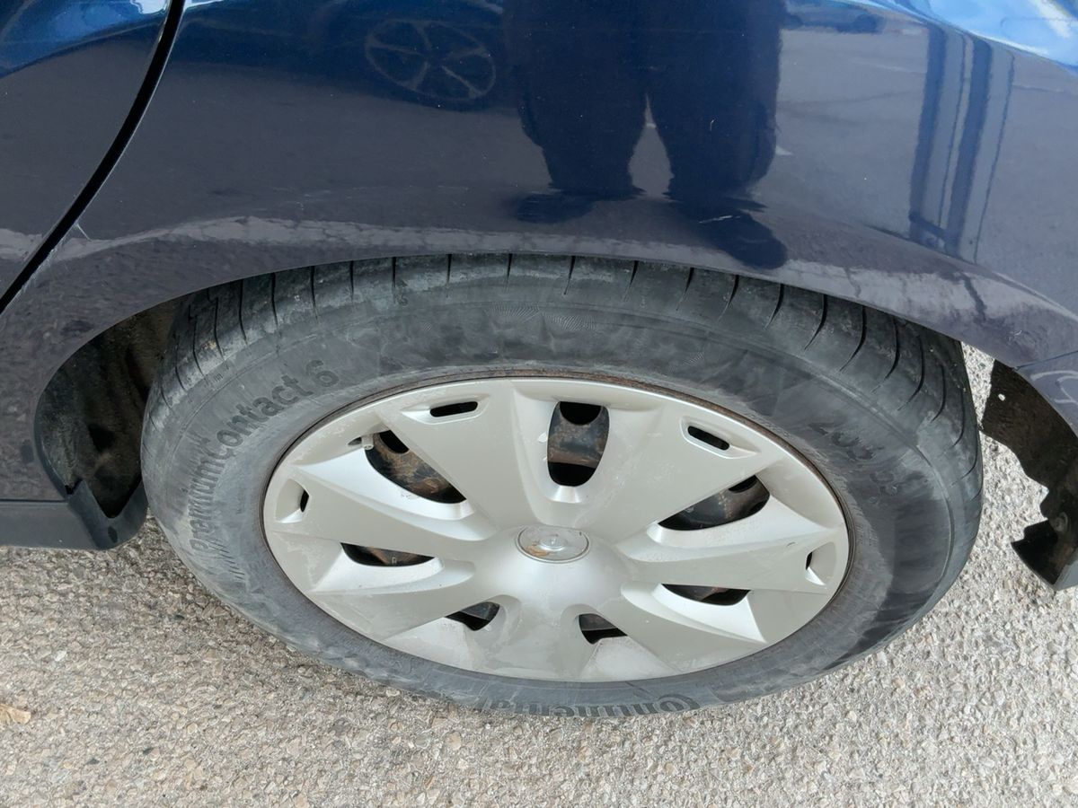 Ford Focus 2012 — photo 6