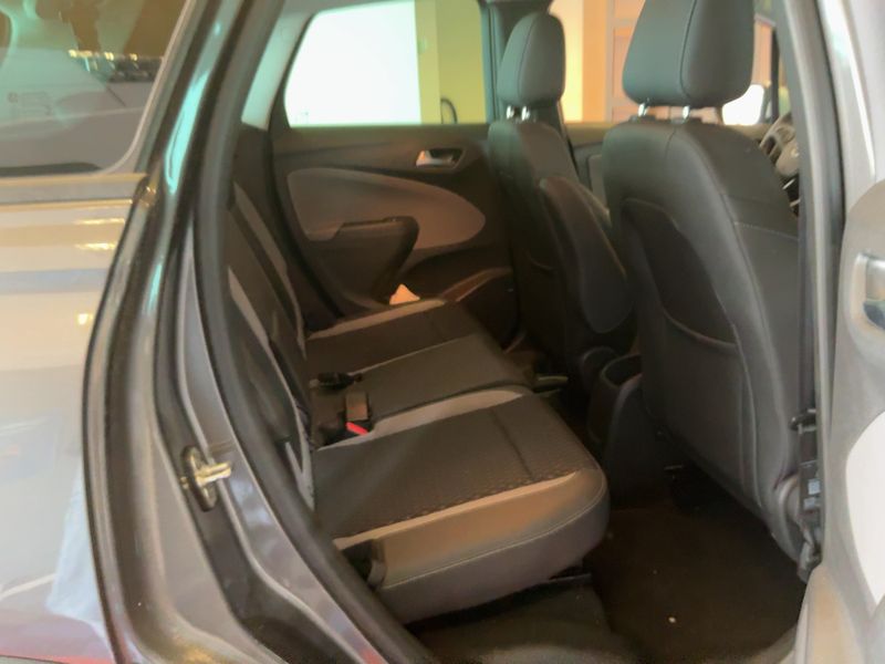 Opel Crossland X 1.2 Turbo INNOVATION — zdjęcie 14