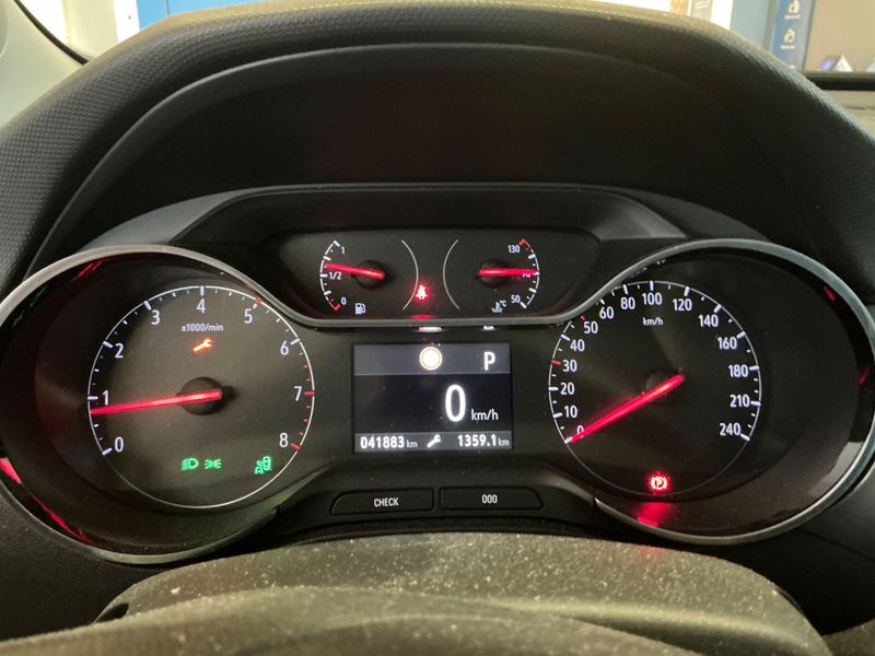 Opel Crossland X 1.2 Turbo INNOVATION — zdjęcie 13