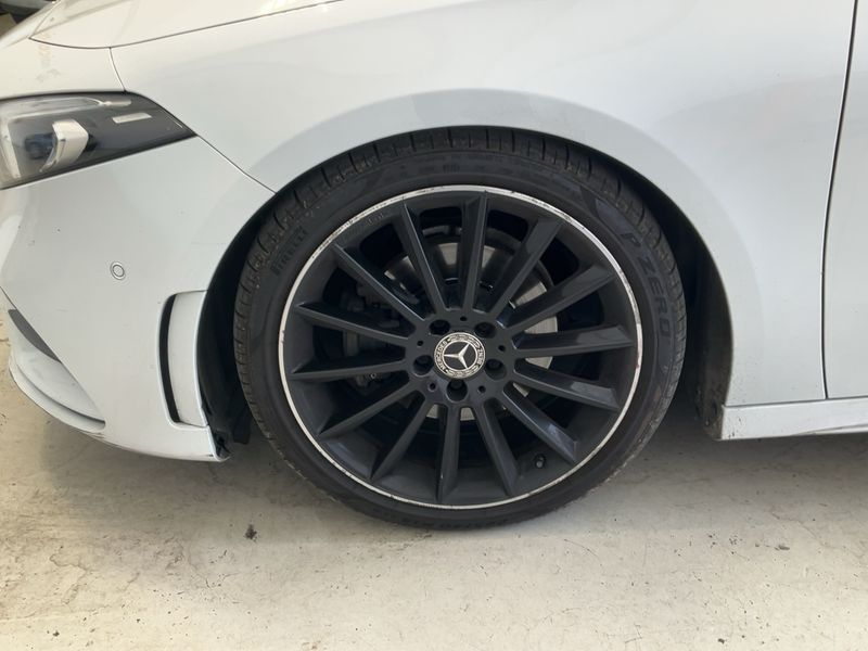 Mercedes-Benz A-Klasse A 180 d Premium 2019 – снимка 3