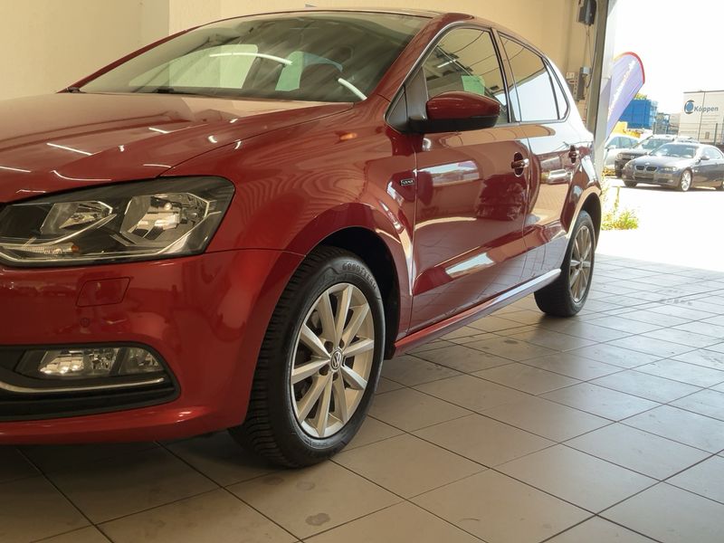 Volkswagen Polo 1.2 TSI Lounge BlueMotion Tech — zdjęcie 2