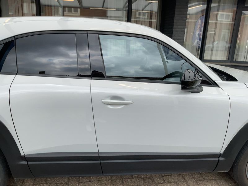 Mazda MX-30 electric drive 107 kW First Edition — zdjęcie 7