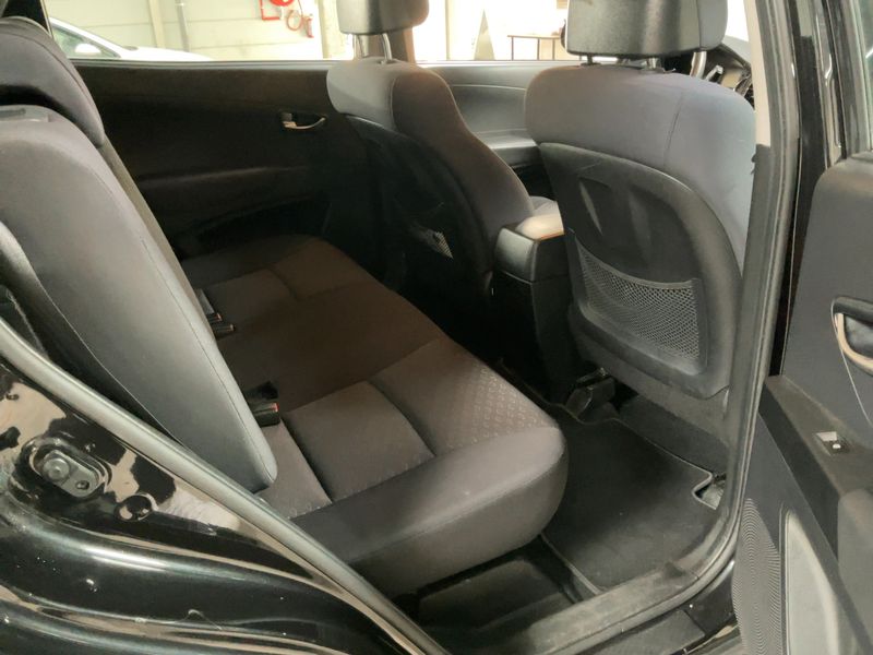Ssangyong Korando 2.0 Crystal 4x2 — zdjęcie 14