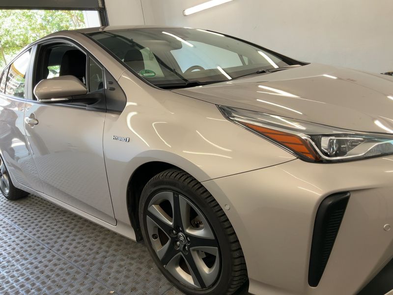 Toyota Prius 1.8 Comfort — zdjęcie 8